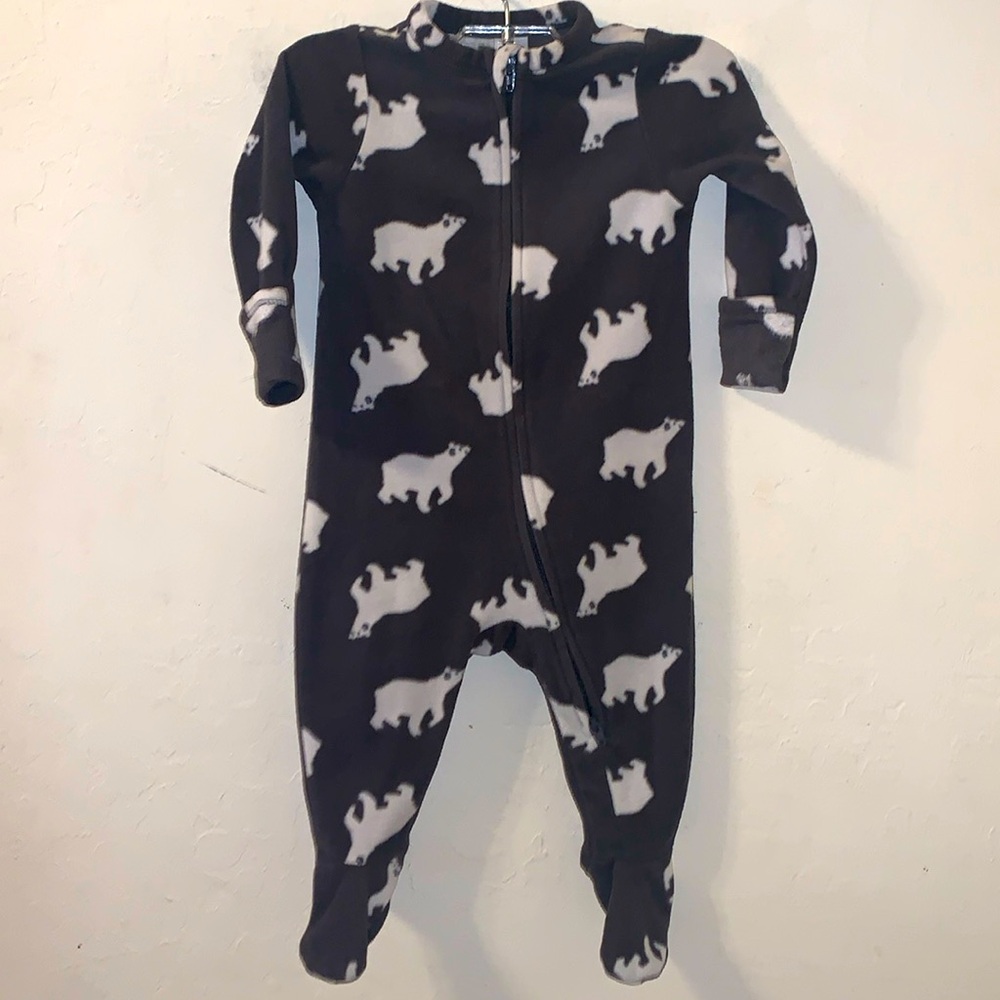 Kids-Baby Old Navy Gray/White Bear- Onesie- (6-9) Months